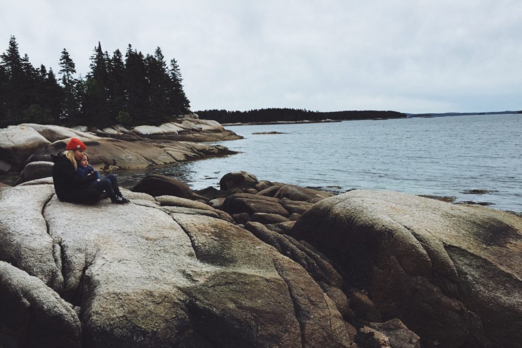 Maine with child